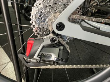 Used Scott Addict Gravel 20 2024 2024 Road & Gravel, White — image 5 of 6