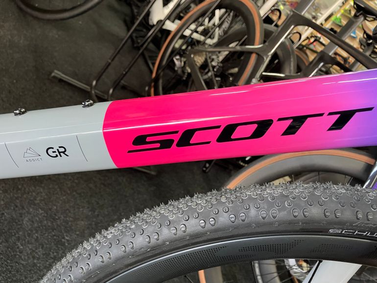 Used Scott Addict Gravel 20 2024 2024 Road & Gravel, White — image 2 of 6