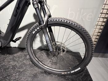 Použité Liv Embolden E+ 1 Pro 2023 2023 Mountainbike — obrázek 4 z 12