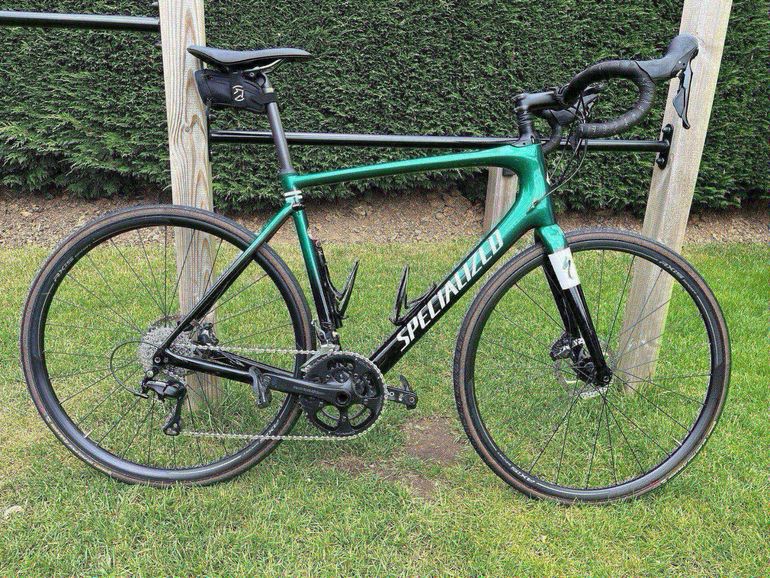 Used Specialized Roubaix Sport 2018 2018 Road & Gravel, Green — image 1 of 13