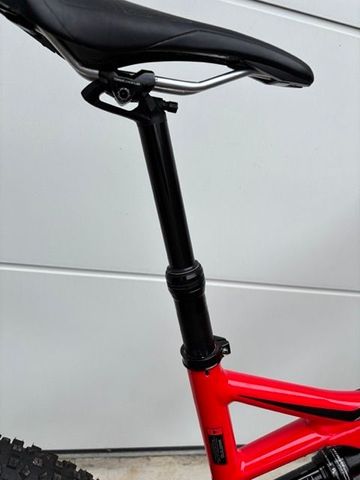 Used Specialized Enduro SRAM GX Eagle 2016 Mountainbike, Red — image 21 of 22
