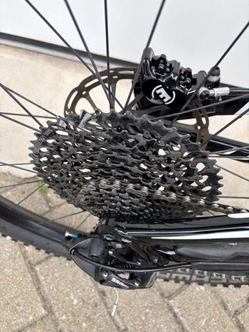 Tweedehands Specialized Enduro SRAM GX Eagle 2016 Mountainbike — afbeelding 13 van 22