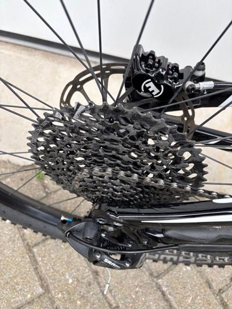 Tweedehands Specialized Enduro SRAM GX Eagle 2016 Mountainbike — afbeelding 13 van 22