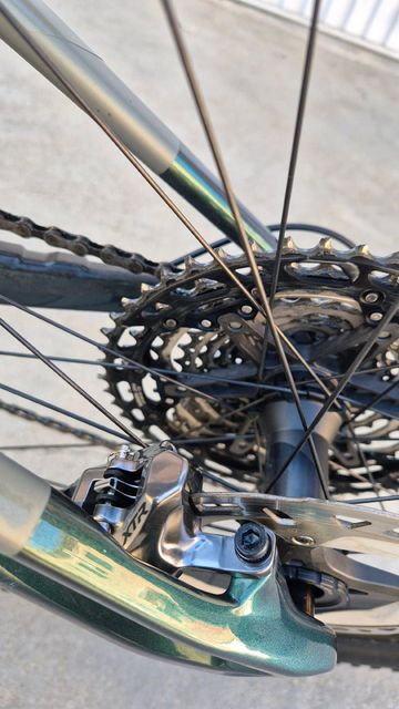 Orbea Oiz Shimano XTR 2025 Mountainbike usato, Verde — immagine 8 di 18