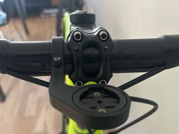 Used Cannondale Synapse SRAM Red eTap 2018 Road & Gravel, Green — image 7 of 13