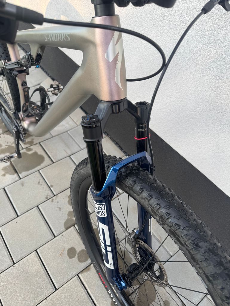 Used Specialized S-Works Epic EVO 2023 2023 Mountainbike, Light Gray, 29 — image 10 of 11