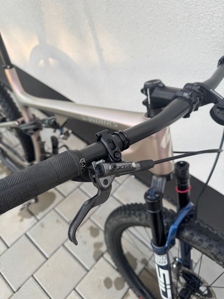 Used Specialized S-Works Epic EVO 2023 2023 Mountainbike, Light Gray, 29 — image 9 of 11