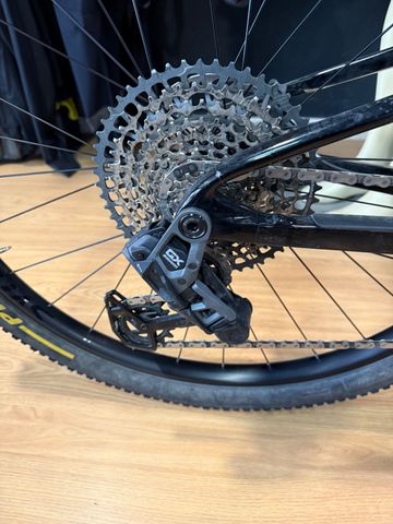 Used Berria MAKO 8 2024 2024 Mountainbike, Black, 29 — image 4 of 7