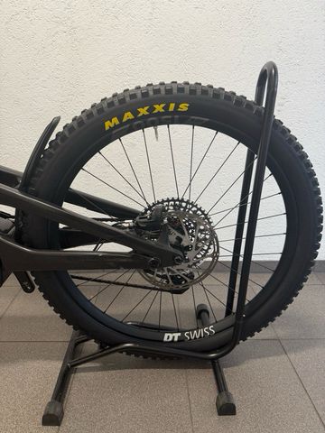 Used Canyon Torque:ON CF Roczen 2024 2024 Mountainbike, White, 29, 27.5 — image 4 of 9