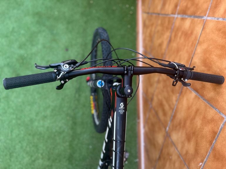 Used Scott Scale 950 2020 2020 Mountainbike, Black, 29 — image 5 of 6