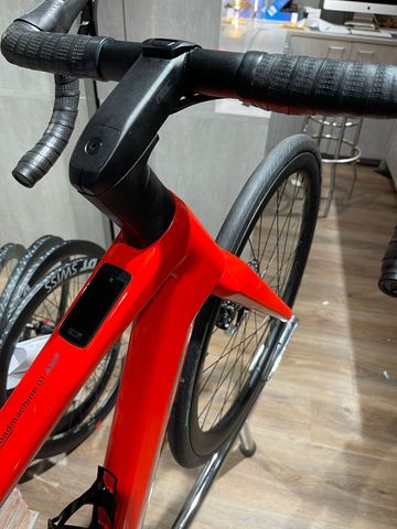 Used BMC Roadmachine 01 AMP TWO 2024 2024 Road & Gravel