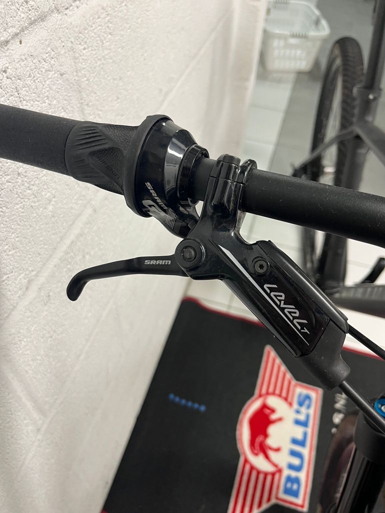 Brugt Canyon Exceed CF SL 6.0 Pro Race 2018 2018 Mountainbike — billede 4 af 8