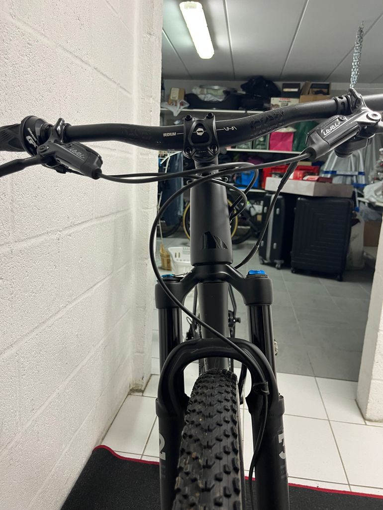 Brugt Canyon Exceed CF SL 6.0 Pro Race 2018 2018 Mountainbike — billede 5 af 8