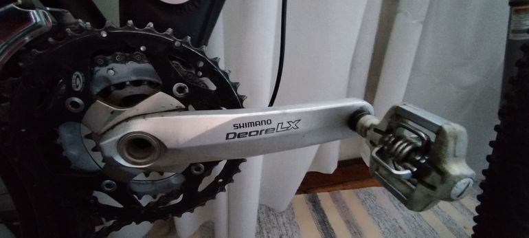 Black Mountain Cycles San Andreas 2000 Mountainbike usato, Nero — immagine 3 di 9