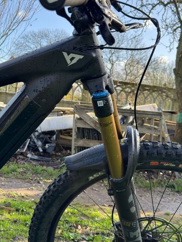 Used YT Industries Decoy Shimano Deore XT 2024 Mountainbike, Black, Mixed — image 3 of 7