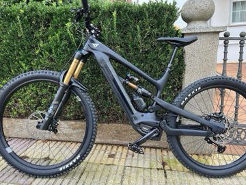 Used YT Industries Decoy Shimano Deore XT 2024 Mountainbike, Black, Mixed — image 1 of 7