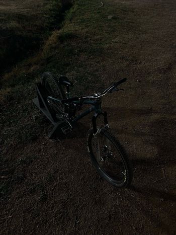 Used Commencal Tempo Slopeduro/jibber 2025 Mountainbike — image 4 of 4