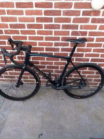Tweedehands Giant TCR Advanced Pro Disc 2 2023 2023 Road & Gravel — afbeelding 2 van 13