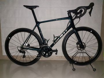 Tweedehands Giant TCR Advanced Pro Disc 2 2023 2023 Road & Gravel — afbeelding 1 van 13