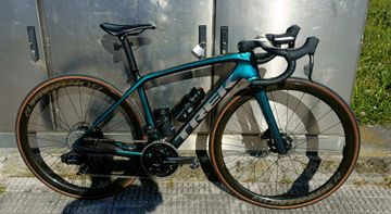 Brugt Trek Emonda SRAM Force eTap AXS 2023 Road & Gravel — billede 4 af 26