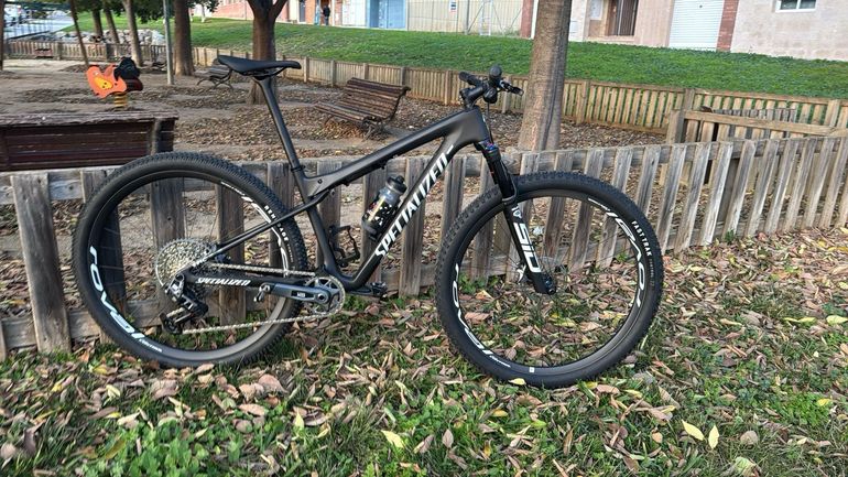 Specialized Epic SRAM GX Eagle AXS 2024 Mountainbike d'occasion — image 3 sur 5
