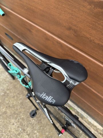 Używany Bianchi Aria Campagnolo Potenza 2019 Road & Gravel — zdjęcie 10 z 15
