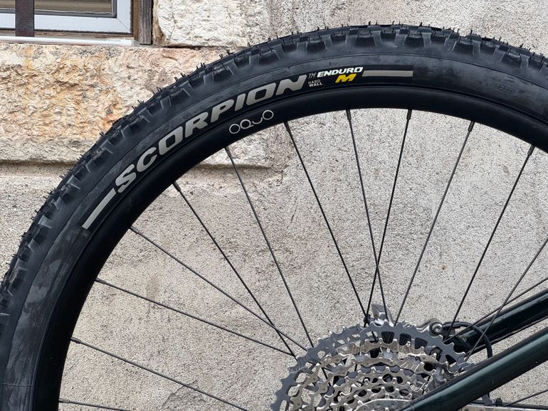Used Orbea OCCAM LT M-TEAM 2024 2024 Mountainbike, Green, 29 — image 5 of 5