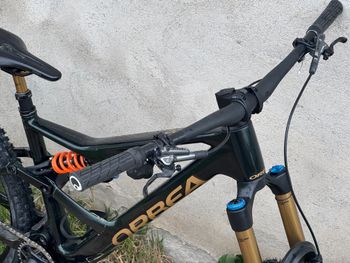 Used Orbea OCCAM LT M-TEAM 2024 2024 Mountainbike, Green, 29 — image 2 of 5