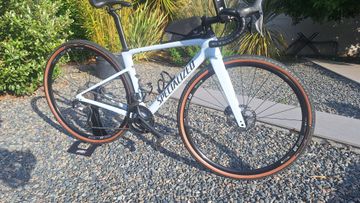 Käytetty Specialized Roubaix Shimano Ultegra Di2 (12 Speed) 2024 Road & Gravel — kuva 1 / 8