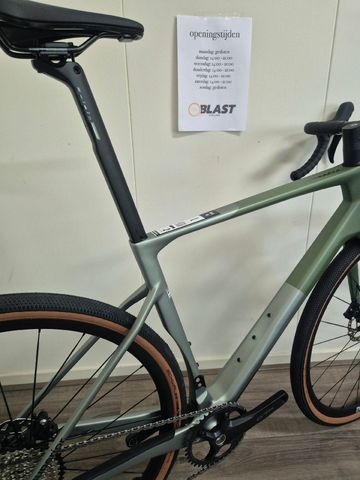 Used Superior XR 9.5 2025 Road & Gravel, Green — image 3 of 7