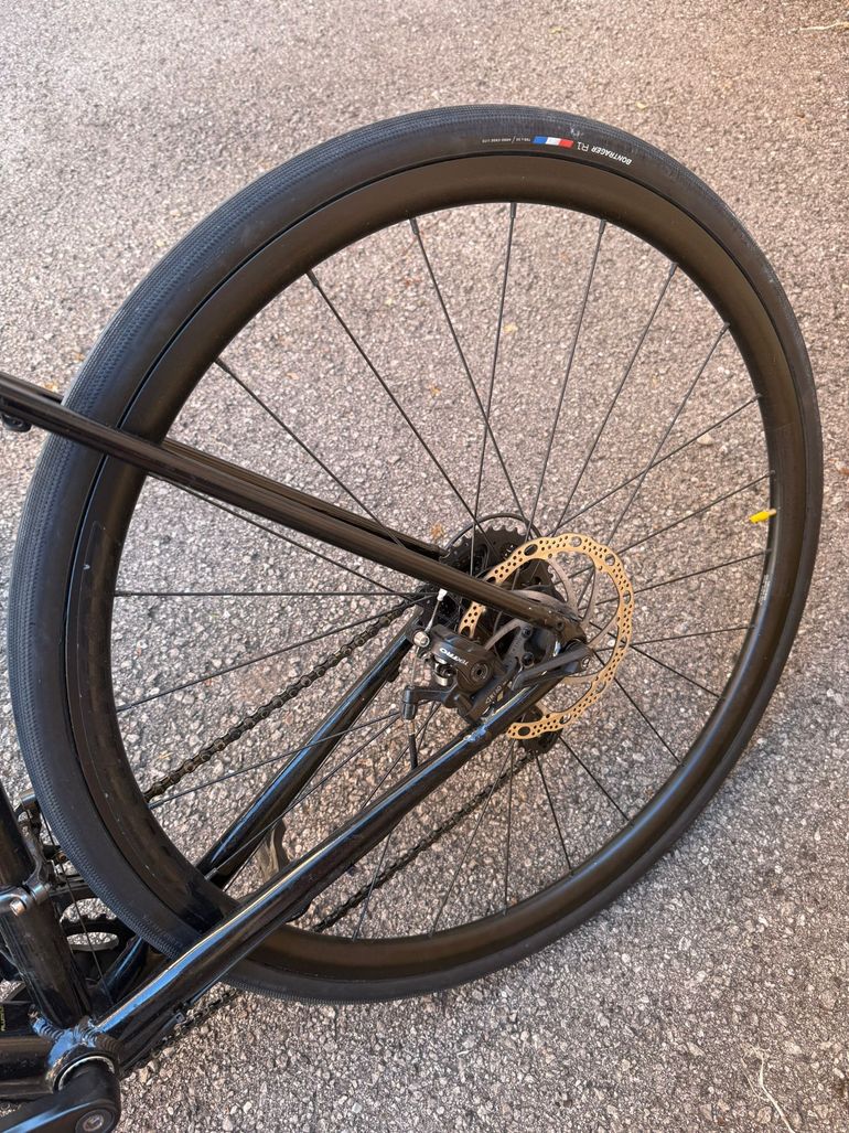 Trek Domane AL 2 Disc 2021 2021 Road & Gravel usato, Nero — immagine 3 di 6