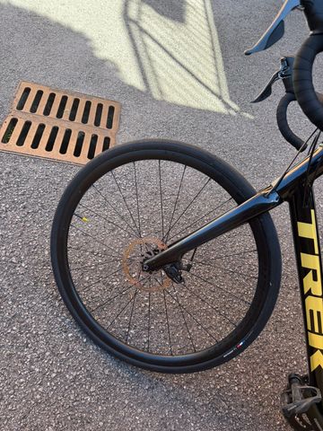 Tweedehands Trek Domane AL 2 Disc 2021 2021 Road & Gravel — afbeelding 5 van 6