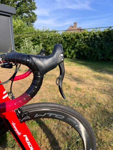Used Ridley Noah Fast Super Record 2018 Road & Gravel, Red — image 5 of 9