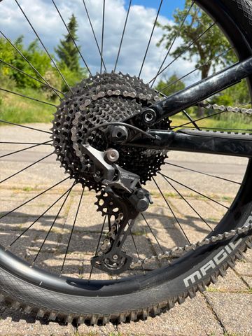 Brugt Marin Rift Zone 27.5" 1 2024 2024 Mountainbike — billede 9 af 10