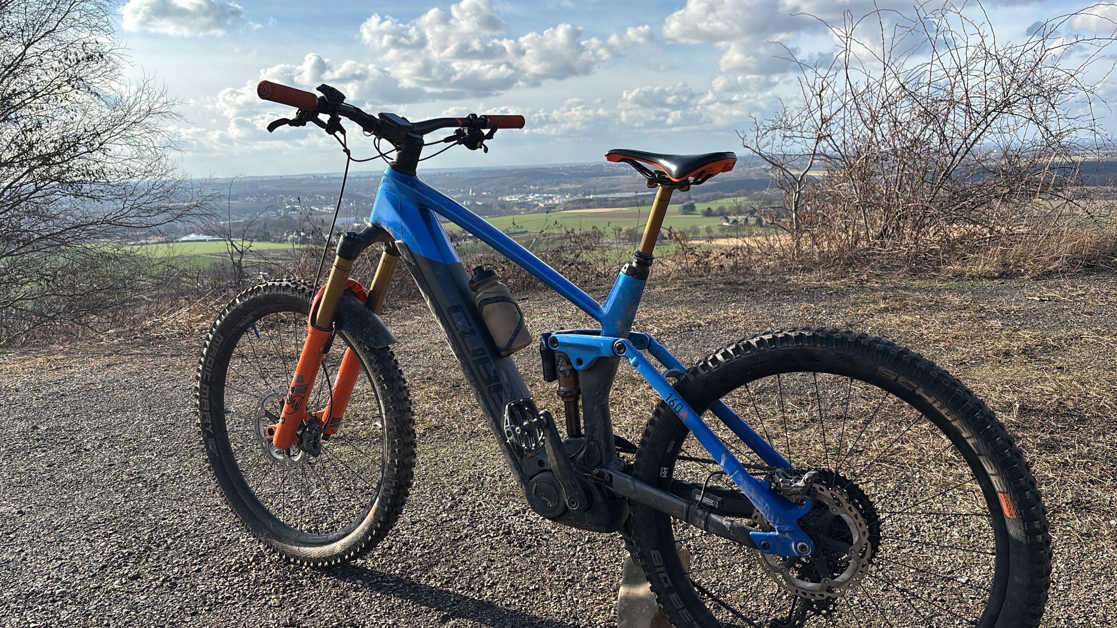 der goldene handschuh saturn Handschuh: 9783498064365: Strunk, Heinz: Books Category:E Bike City_Herren Cube Stereo Hybrid 120 Motor:250W