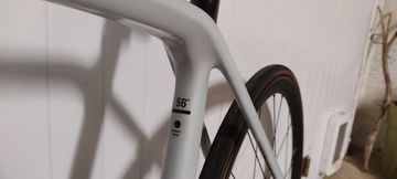 Trek Émonda SL 6 2024 2024 Road & Gravel usato, Viola — immagine 10 di 15