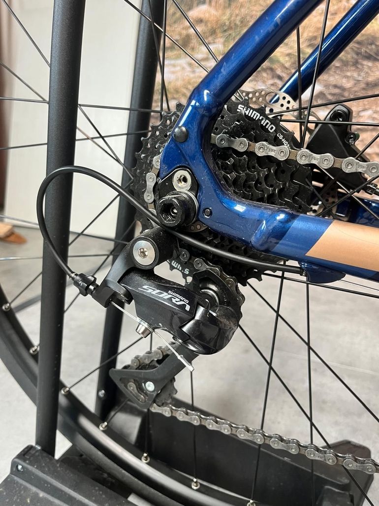 Lapierre ESENSIUM 200 FLAT 2020 2020 Road & Gravel usato, Blu — immagine 2 di 3