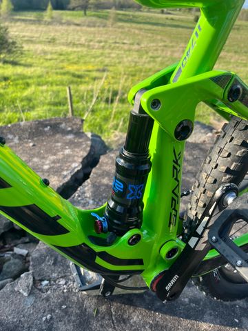Used Scott Spark 740 2018 2018 Mountainbike, Green, 27.5 — image 3 of 3