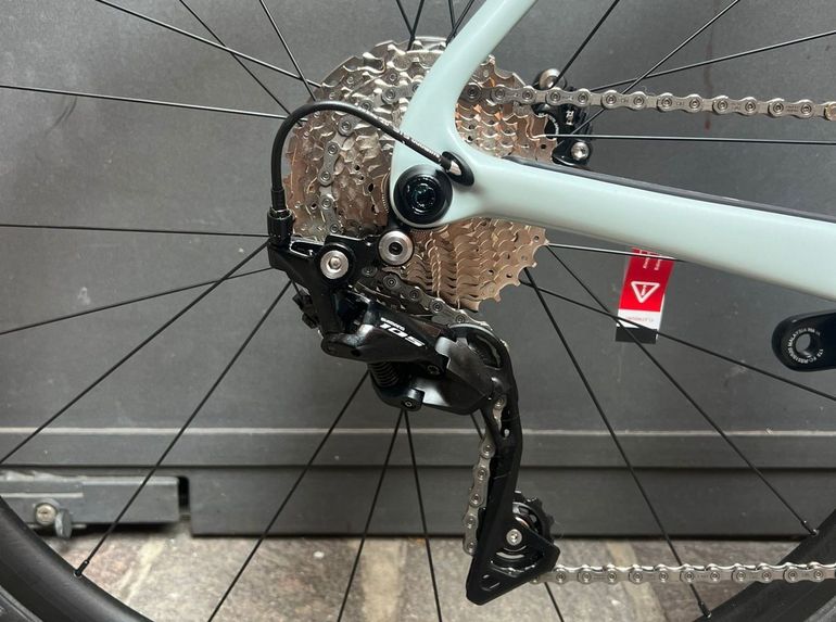 Used Cervélo Caledonia 105 2024 2024 Road & Gravel, White — image 3 of 7