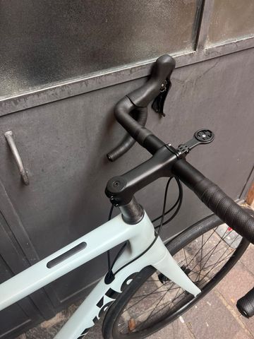 Used Cervélo Caledonia 105 2024 2024 Road & Gravel, White — image 5 of 7