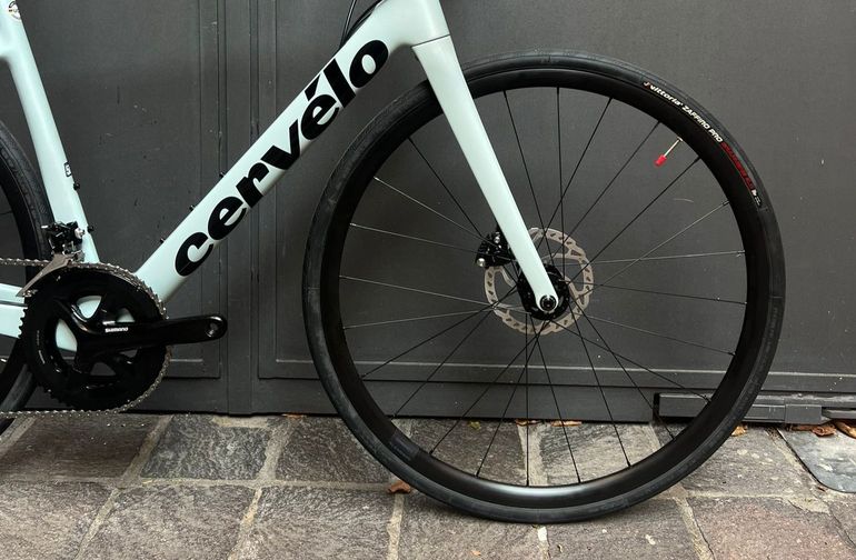 Used Cervélo Caledonia 105 2024 2024 Road & Gravel, White — image 2 of 7