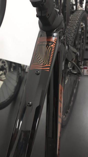 Used Merida SILEX 7000 2025 2025 Road & Gravel, Black — image 2 of 4