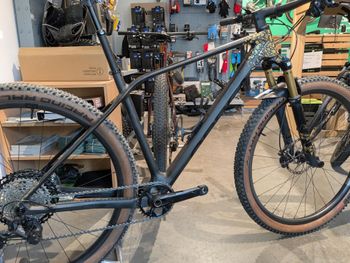 Gebrauchtes Orbea ALMA M PRO 2022 2022 Mountainbike, Schwarz, 29 — Bild 5 von 5