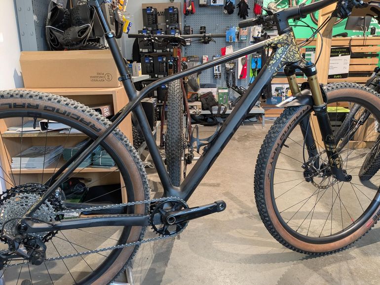 Gebrauchtes Orbea ALMA M PRO 2022 2022 Mountainbike, Schwarz, 29 — Bild 5 von 5