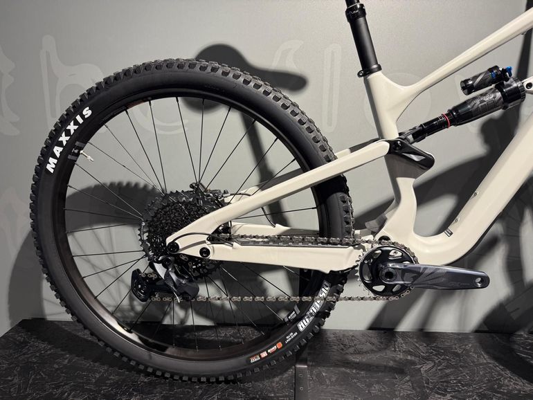 Brugt Cannondale Habit Carbon LT 1 2024 2024 Mountainbike — billede 9 af 10