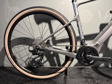 Gebrauchtes Cannondale Synapse Neo Allroad 2 2024 Road & Gravel, Hellgrau — Bild 8 von 9