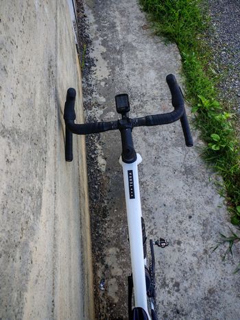 Used Orbea TERRA M20iTEAM 2024 2024 Road & Gravel, White — image 17 of 19