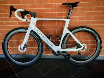 Gebrauchtes Orbea ORCA AERO M20iLTD 2024 2024 Road & Gravel, Weiß — Bild 7 von 14