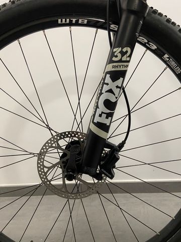 Used Santa Cruz Highball SRAM NX Eagle 2019 Mountainbike, Light Gray — image 5 of 11