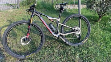 Orbea OIZ M-TEAM 2020 2020 Mountainbike usato, Nero — immagine 2 di 7